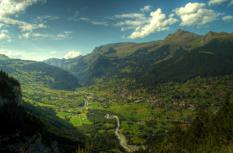 Grindelwald visual 2