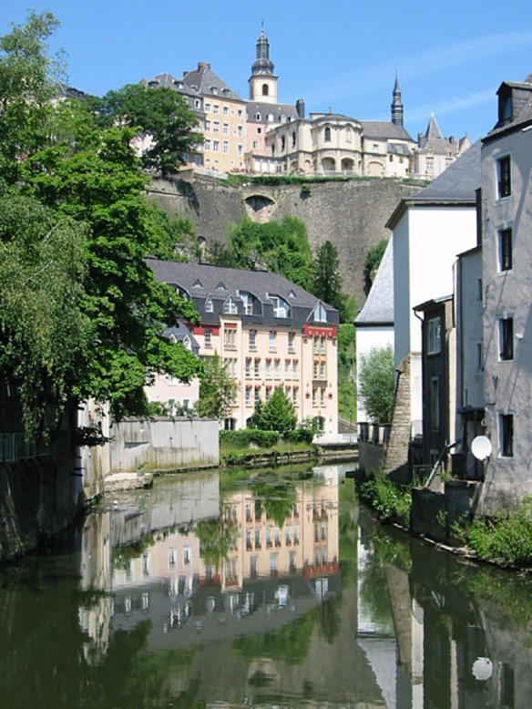 Luxembourg old town visual 4