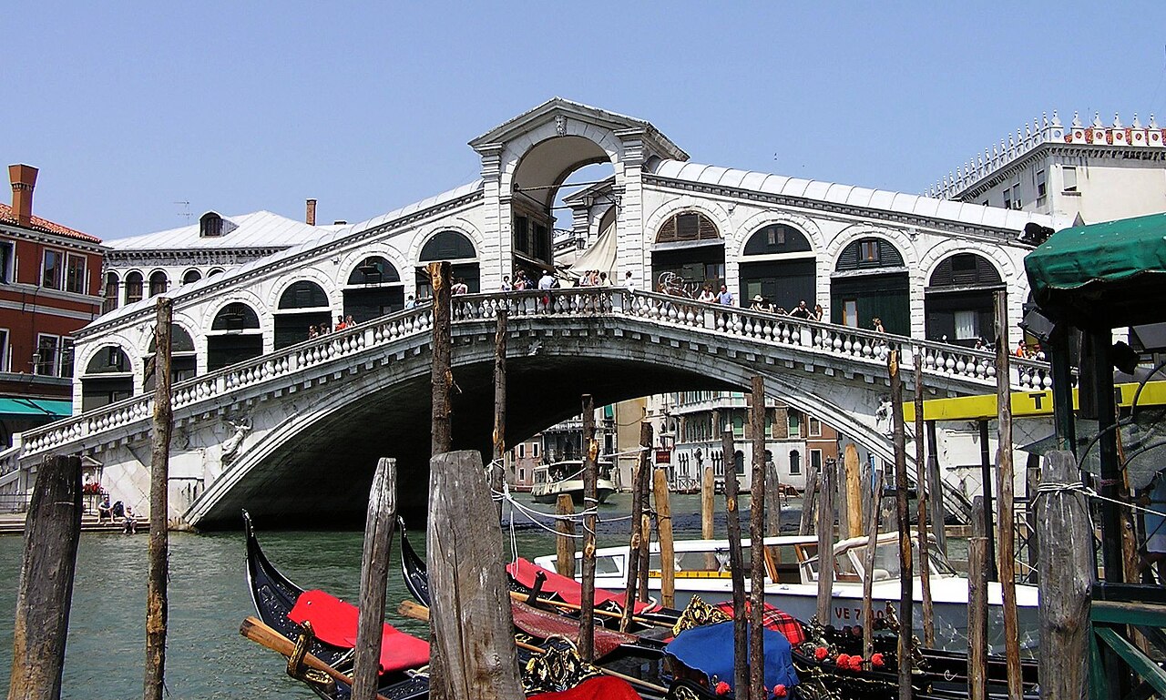 Rialto Bridge visual 2